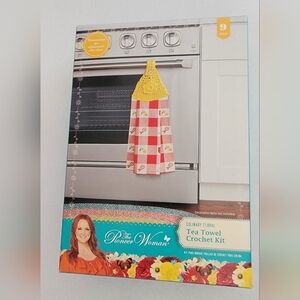 The Pioneer Woman Red and Yellow Checkered Tea Towel Kit